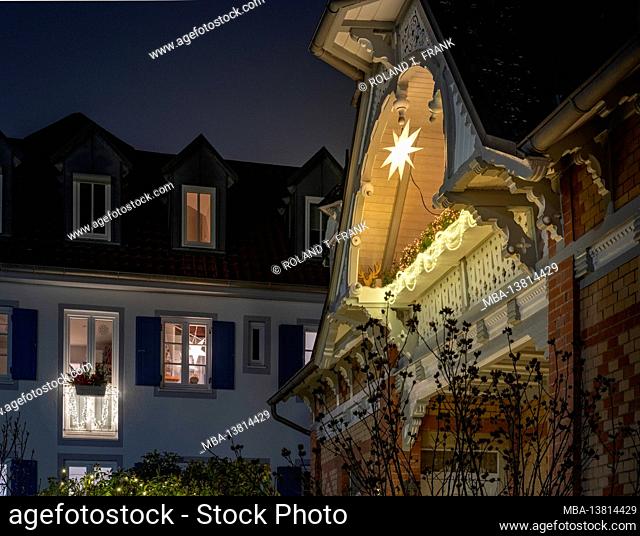 Germany, Baden-Wuerttemberg, Karlsruhe, house decorated for Christmas