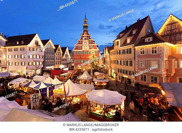 Illuminated Christmas market in front of the old city hall, Esslingen am Neckar, Baden-Württemberg, Germany