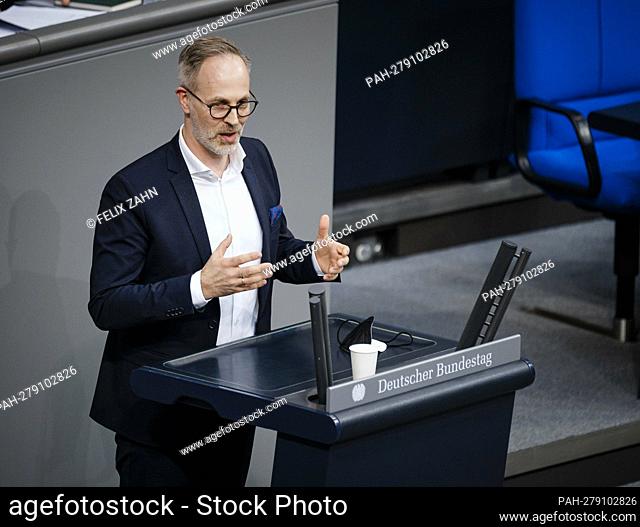 Sebastian Fiedler, SPD, speaking during a speech on the subject of freedom of expression in social networks in the German Bundestag in Berlin, March 17, 2022