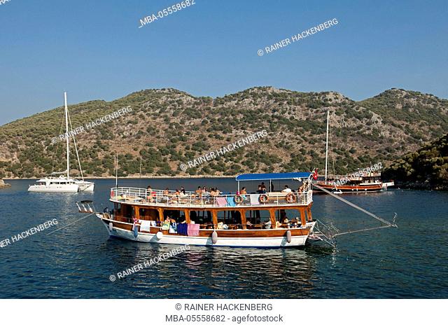 Turkey, province of Mugla, Göcek, bath Boat of 12 islands tour