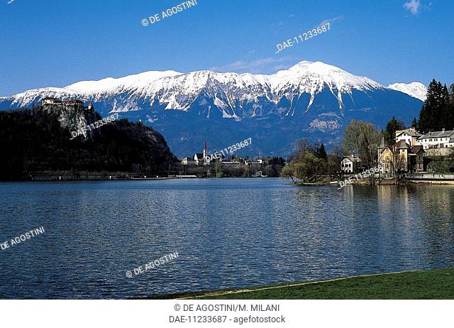 Lake Bled, Triglav National Park (Triglavski Narodni Park), Julian Alps, Slovenia