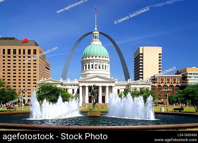 St Louis, Missouri with the Jefferson Memorial and Arch at Kiener Plaza
