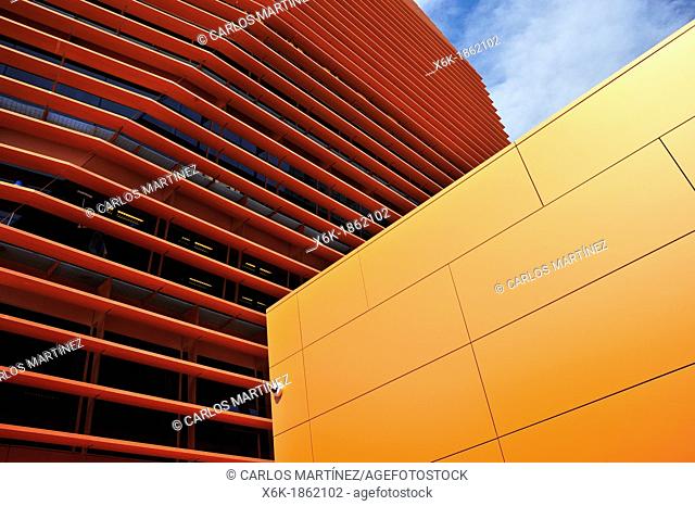 Commission of Telecommunications Market headquarters Batlle i Roig Architects CMT, 22 @ district, Barcelona, Catalonia, Spain