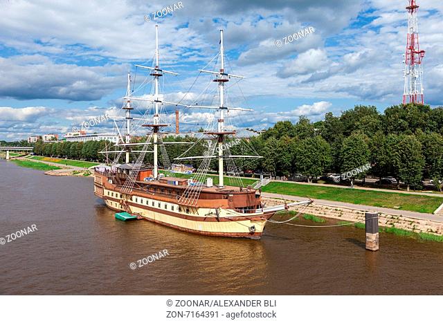 NOVGOROD, RUSSIA - AUGUST 10, 2013: Sailing ship on river Volhov in summer day. Novgorod Veliky is Russian cultural heritage, was founded in 859