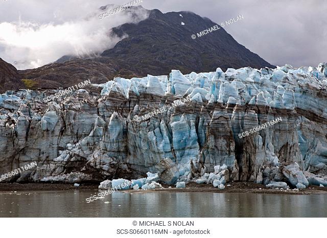Margorie Glacier in Glacier Bay National Park, Southeast Alaska, USA, Pacific Ocean