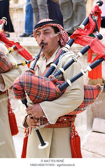 Jordan, Jerash Governorate, Jerash, traditional military music with bagpipes