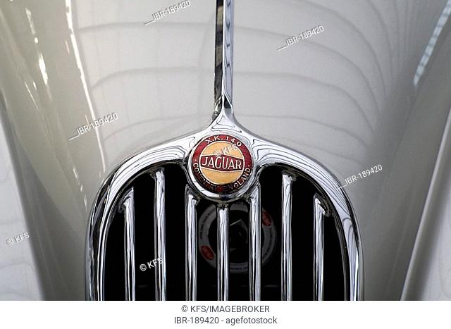Emblem of a Jaguar XK 140 from 1954