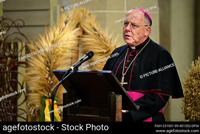 01 October 2023, Thuringia, Erfurt: Bishop Ulrich Neymeyr speaks at the Predigerkirche in Erfurt. Thuringia celebrates Thanksgiving with an ecumenical...