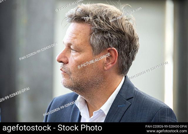 25 August 2022, North Rhine-Westphalia, Gelsenkirchen: Robert Habeck, Federal Minister of Economics. Photo: Bernd Thissen/dpa