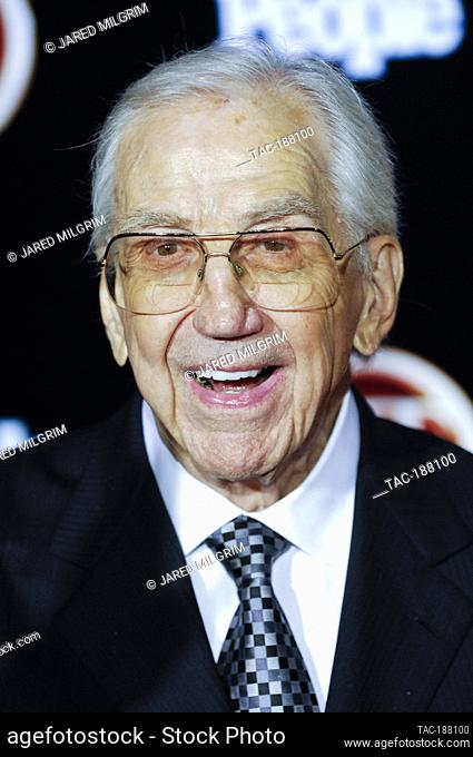 Ed McMahon attends arrivals for Entertainment Tonight and PEOPLE Emmy After Party at Walt Disney Concert Hall on September 21, 2008 in Los Angeles, California