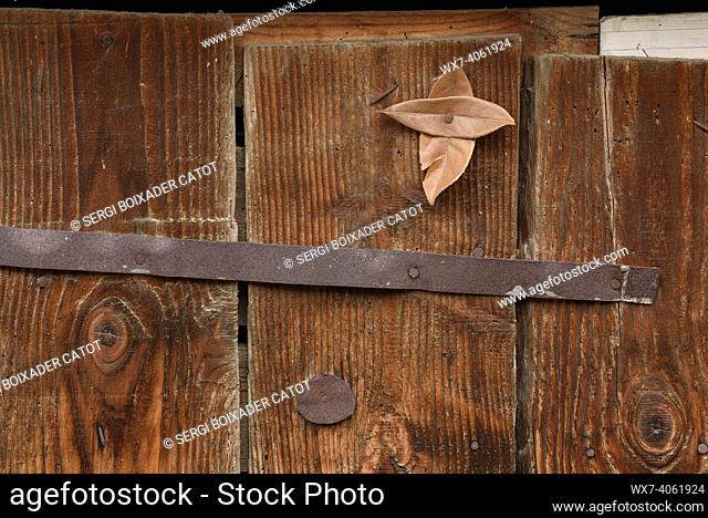 Details of the town of Bausen. In this town it is customary to keep laurel crosses on the house doors (Aran Valley, Catalonia, Spain, Pyrenees)