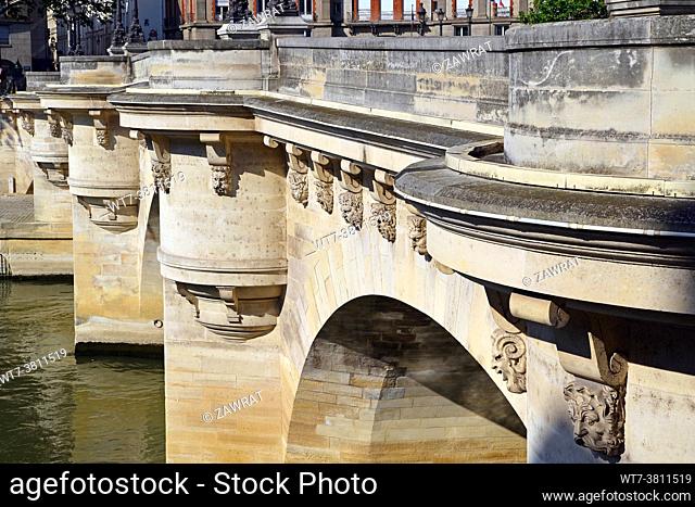 Pont Neuf, oldest bridge, fragment, masks , faces, Seine, river, island