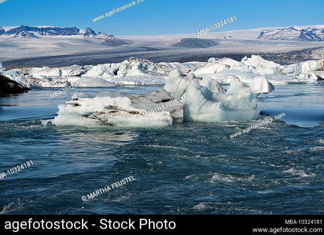 Iceland, Jokulsarlon glacial lake, Vatnajokull National Park