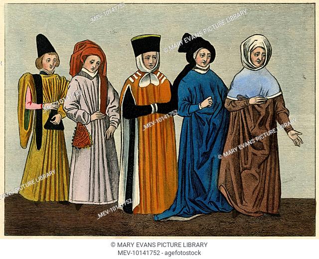 State officers wear long gowns or houppelandes - two have pleated fronts, one has closed hanging sleeves, also a long huke, shoulder cape & hood