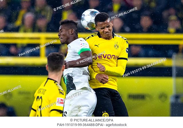 19 October 2019, North Rhine-Westphalia, Dortmund: Soccer: Bundesliga, Borussia Dortmund - Borussia Mönchengladbach, 8th matchday at Signal Iduna Park