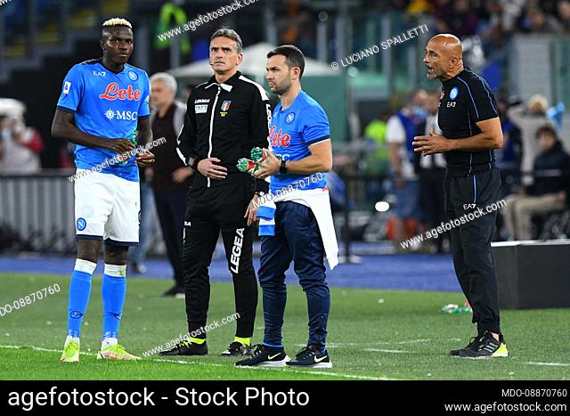Footballer of Napoli Victor Osimhen with Napoli trainer Luciano Spalletti during the match Roma-Napoli at the Stadio Olimpico