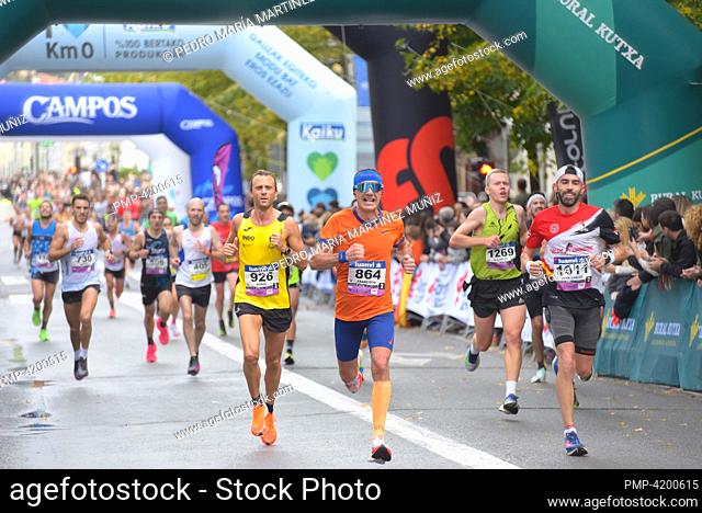 Behobia San Sebastian 12112023 popular sports race people runners Kursal bridge with fans and runners Donostia
