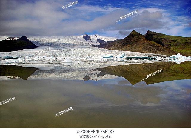 Glacierlagoon in Iceland