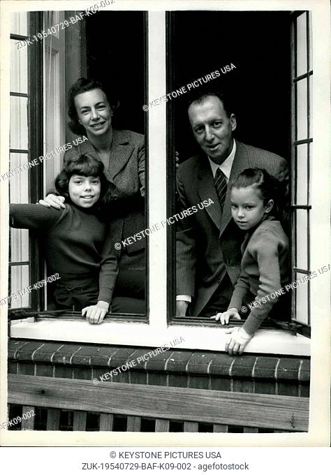 Jul. 29, 1954 - Uruguayan Ambassador To London: The Uruguayan Ambassador, H.E., Dr. Jose A. Quadros, accompanied by Mme. Quadros and their two daughters