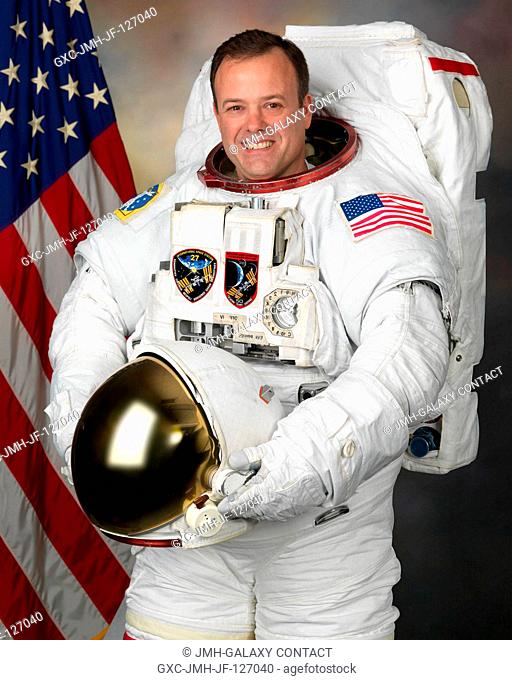 NASA astronaut Ron Garan, flight engineer. Location: Building 8, Room 272 - Photo Studio