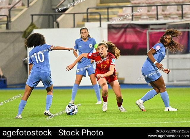 Lucia Corrales (17) of Spain with Airine Fontaine (10) of France and Thiniba Samoura (4) of France pictured during a female soccer game between the national...