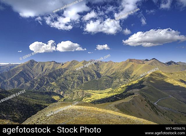 Monteixo peak, Tor valley and the Cabús mountain pass, seen from Pic de la Bassera, in the Alt Pirineu Natural Park (Andorra - Catalonia, Spain, Pyrenees)