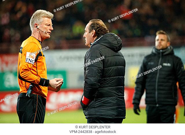 referee Christof Dierick and Kortrijk's head coach Yves Vanderhaeghe pictured during a soccer match between KV Kortrijk and RE Mouscron