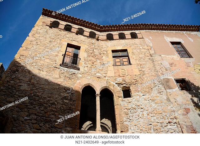 Plaça de Representació del Forum Provincial, 1st century. Arch, vault and Roman walls in Plaça del Pallol. Old quarter. Tarragona, Catalonia, Spain, Europe
