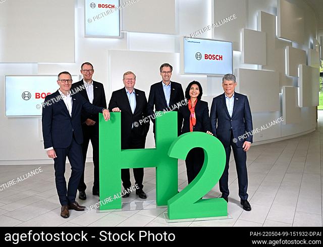 04 May 2021, Baden-Wuerttemberg, Renningen: Bosch board of management members Rolf Najork (from left), Christian Fischer, Stefan Hartung, Markus Heyn