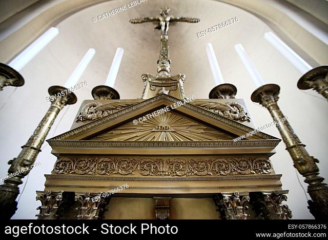 Tabernacle, candlesticks on an altar. Altar. Expiatory chapel. Paris. Ile-de-France. France. Europe