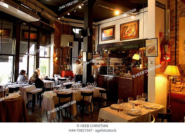 La Cabrera restaurant, inside, guests, company, catering trade, Palermo, Buenos Aires, Argentina, South America