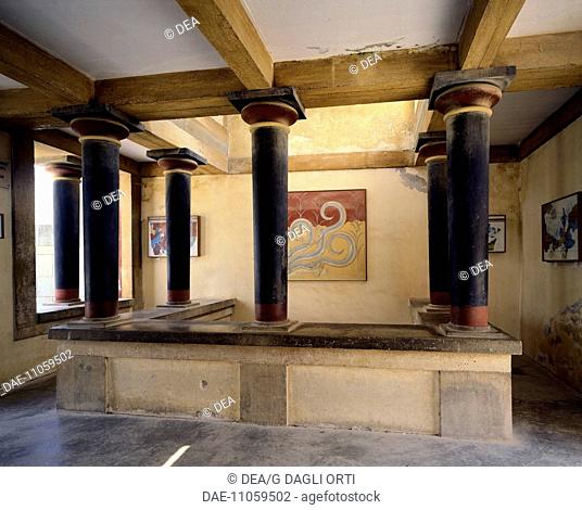 Room overlooking the throne room of Knossos Palace, Crete (Greece). Minoan Civilization, 16th century BC