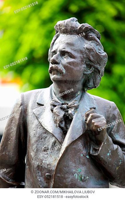 Sculpture of the famous Norwegian composer Edvard Grieg near Grieg Hall in Bergen, Norway