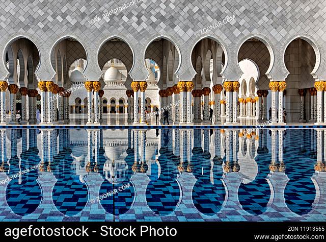 Sheikh Zayed Mosque - United Arab Emirates