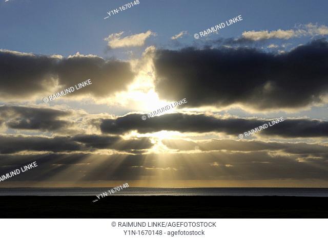 Sunrise over sea, Germany, Schleswig Holstein, Sylt, North Frisian Islands, Rantum, North Sea