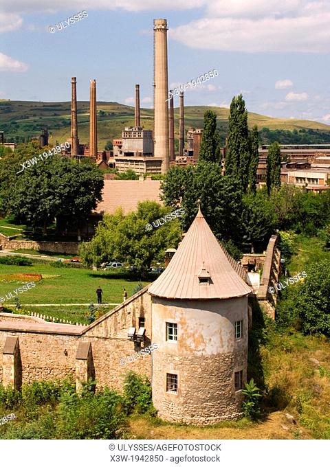 europe, romania, transylvania, hunedoara, iron industry around the corvino castle