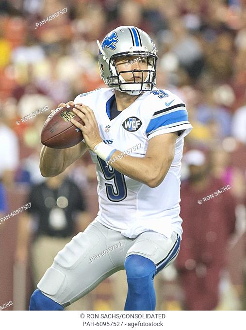 Detroit Lions quarterback Matthew Stafford (9) looks to pass in the first quarter against the Washington Redskins at FedEx Field in Landover