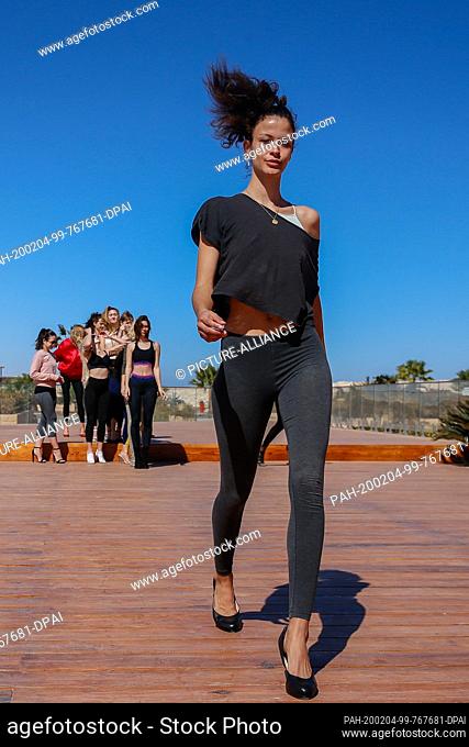 03 February 2020, Egypt, Hurghada: Maya Jolina Lu Wicht, Miss Berlin, during catwalk training at the hotel ""The Cascades""