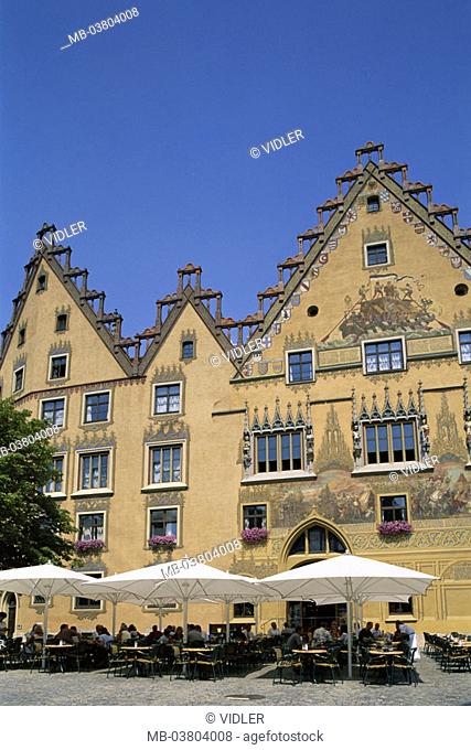Germany, Baden-Württemberg, Ulm,  Town hall, street cafe, parasols  Europe, city, sight, Alto Rathaus, facade, gable house, construction, architecture