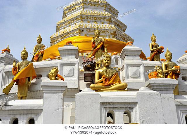 wat songtham woravihar or Wat Songtham Worawihan, old temple of the mon-buddhism sect, Phrapradeang district, Samut prakarn province , thailand