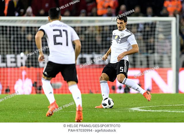 Mats Hummels (Germany) Einzelaktion, Freisteller. GES/ Fussball/ Freundschaftsspiel: Germany - Frankreich, 14.11.2017 Football / Soccer: Friendly match: Germany...