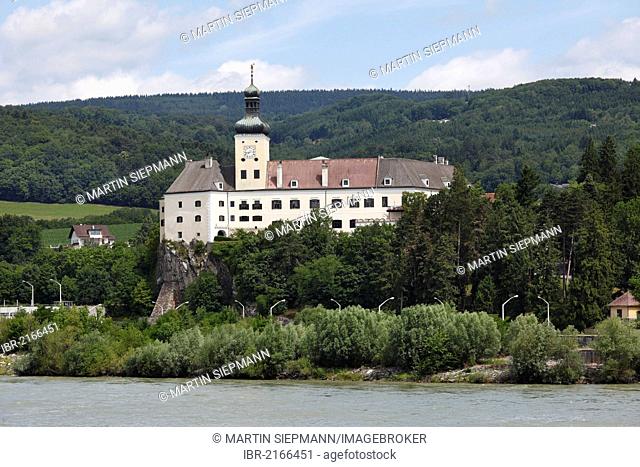 Schloss Persenbeug castle on the Danube, Strudengau, Nibelungengau, Waldviertel, Forest Quarter, Lower Austria, Austria, Europe, PublicGround
