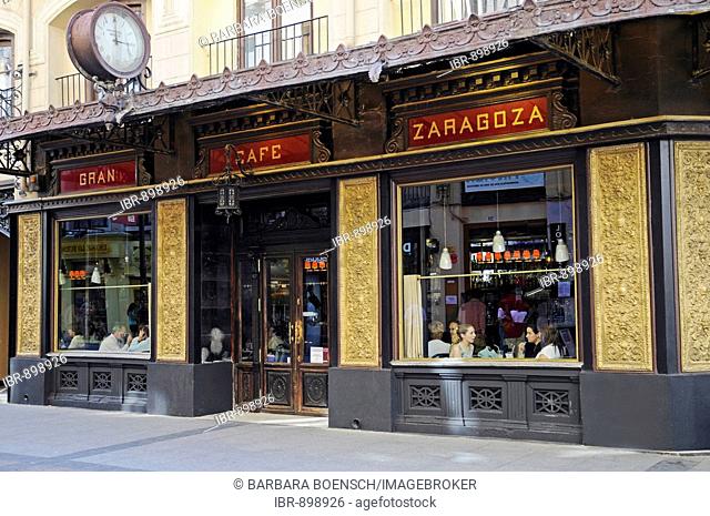 Gran Cafe, traditional coffee shop, shopping street Alfonso, Zaragoza, Saragossa, Aragon, Spain, Europe