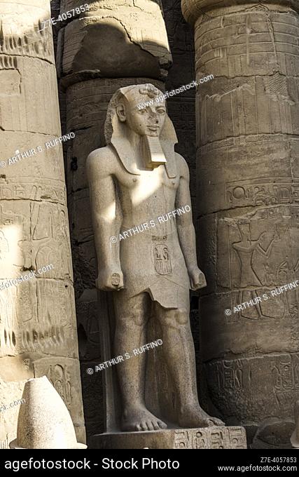 Detail, Statue of Ramses II, first court, Temple of Karnak. El-Karnak, Luxor Governorate, Egypt, Africa, Middle East