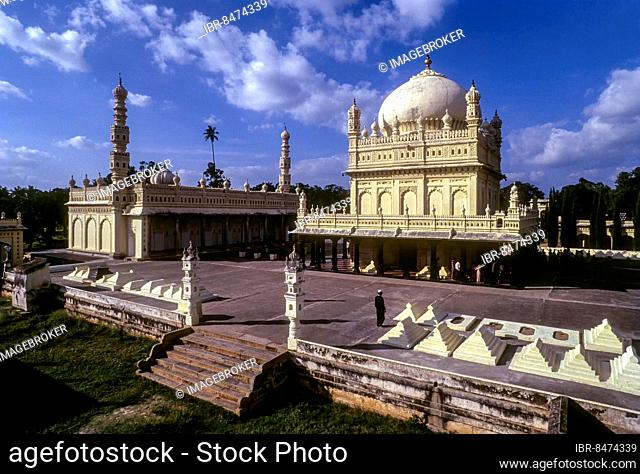 The Gumbaz at Srirangapatna near Mysuru Mysore, Karnataka, South India, India, Asia, is a Muslim mausoleum holding the graves of Tippu Sultan