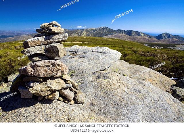 Milestone or marker of stones indicating a path  Summits of Sierra de Gredos  The Morezón, Navasomera  Sierra de Gredos Regional Park  Navacepeda de Tormes...