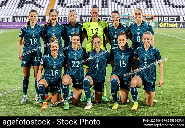 06 September 2022, Bulgaria, Plowdiw: Soccer, Women: World Cup Qualification Europe Women, Bulgaria - Germany, Group Stage, Group H, Matchday 10