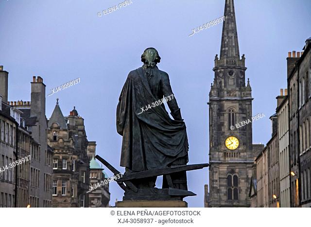 Adam Smith sculpture, Royal Mile Edinburgh