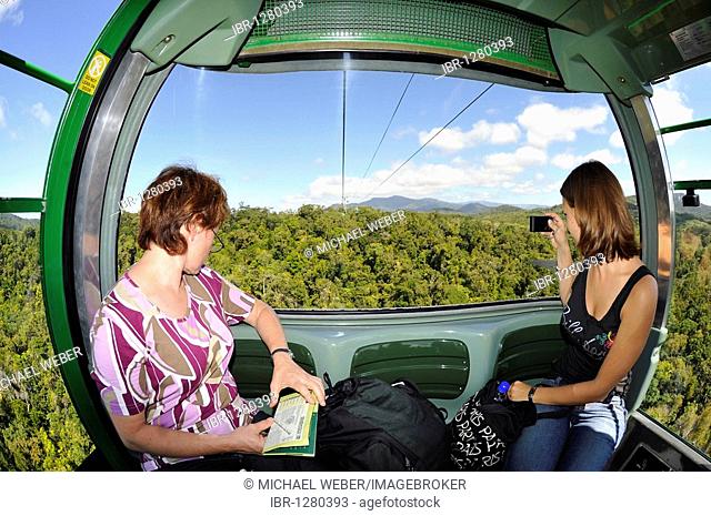 Passengers on the Skyrail Rainforest Cableway, the longest cable car of the world, Kuranda Village, rainforest, Atherton Tablelands, Queensland, Australia