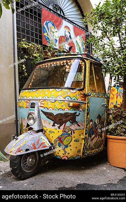 Traditional Sicilian cart, painting, Carretto Siciliano, Palermo, Sicily, Italy, Europe
